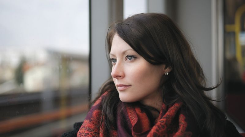 Illustration for article titled Area Woman Almost Imagines Taste Of Peppermint Mocha On Tongue But Stops Herself